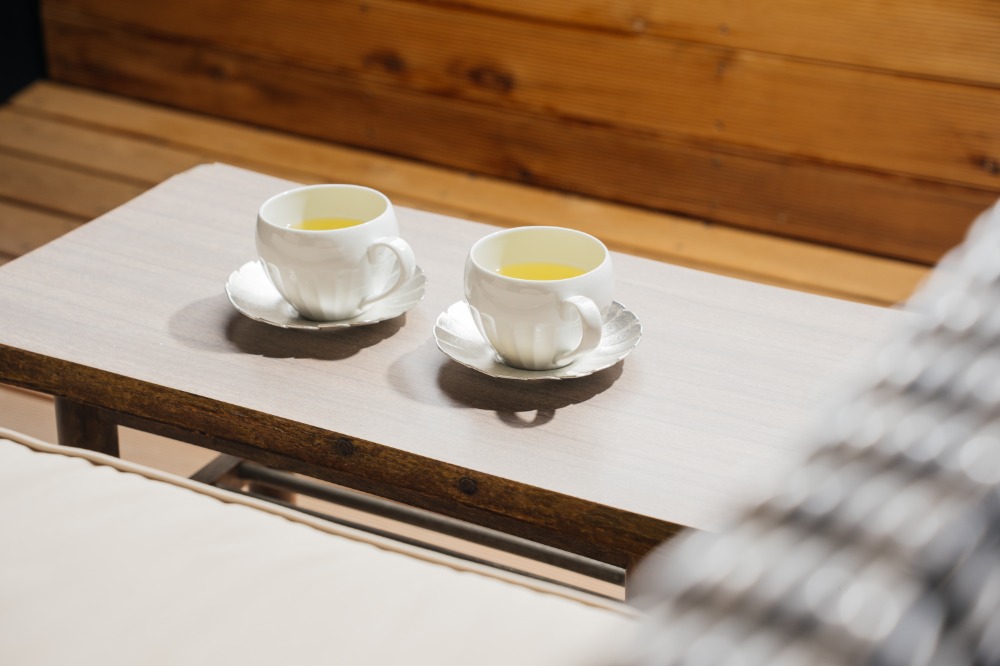 Check IN ウエルカムドリンクを飲みながらほっと一息